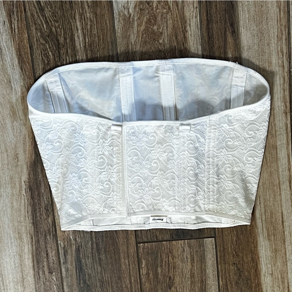 Freeman white shapewear
